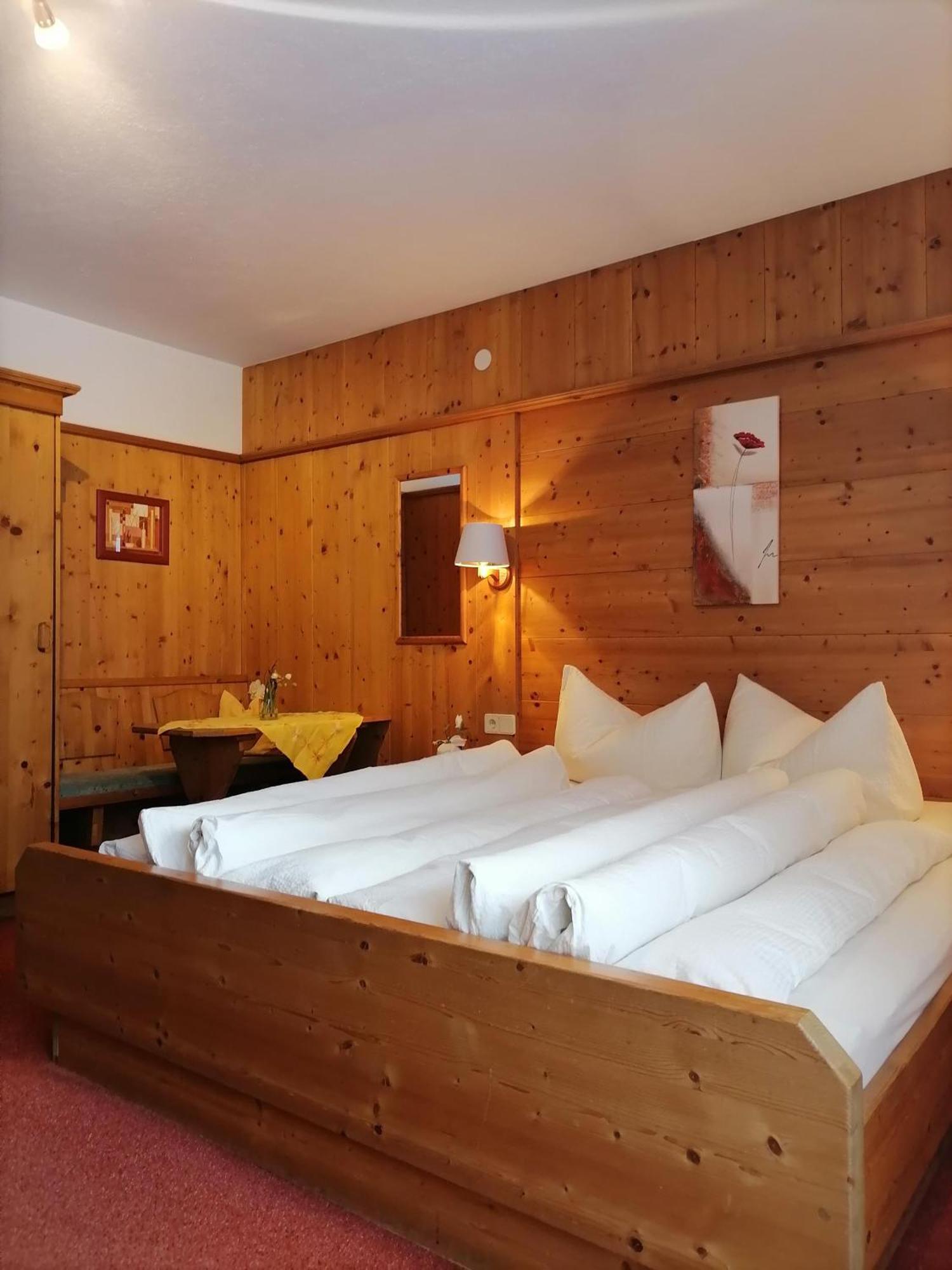 Birkenheim Widmann Hotel Langenfeld Ruang foto